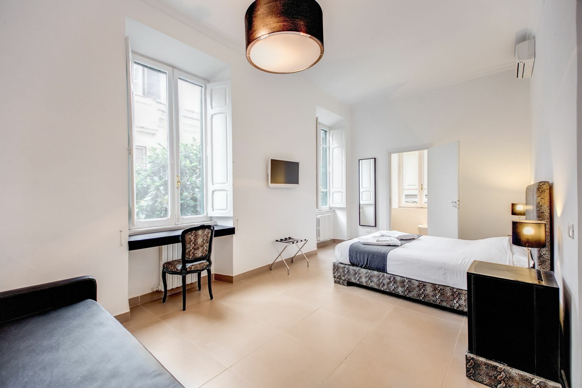 Imperia Suite Rome Bagian luar foto