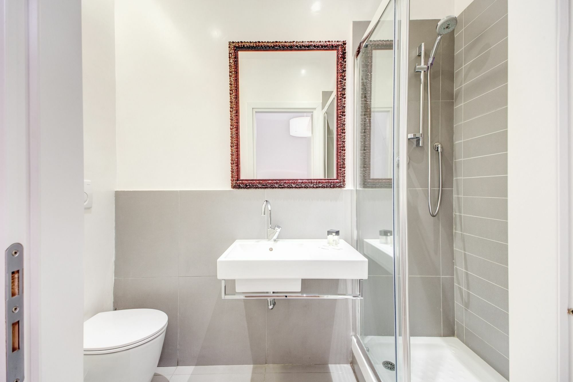 Imperia Suite Rome Bagian luar foto